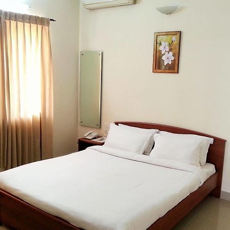 The Grand Serenity Apartment Hotel Bangalore Exteriör bild