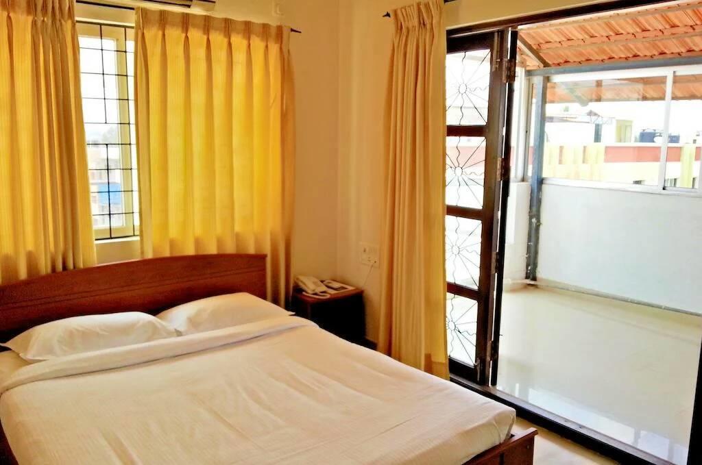 The Grand Serenity Apartment Hotel Bangalore Exteriör bild