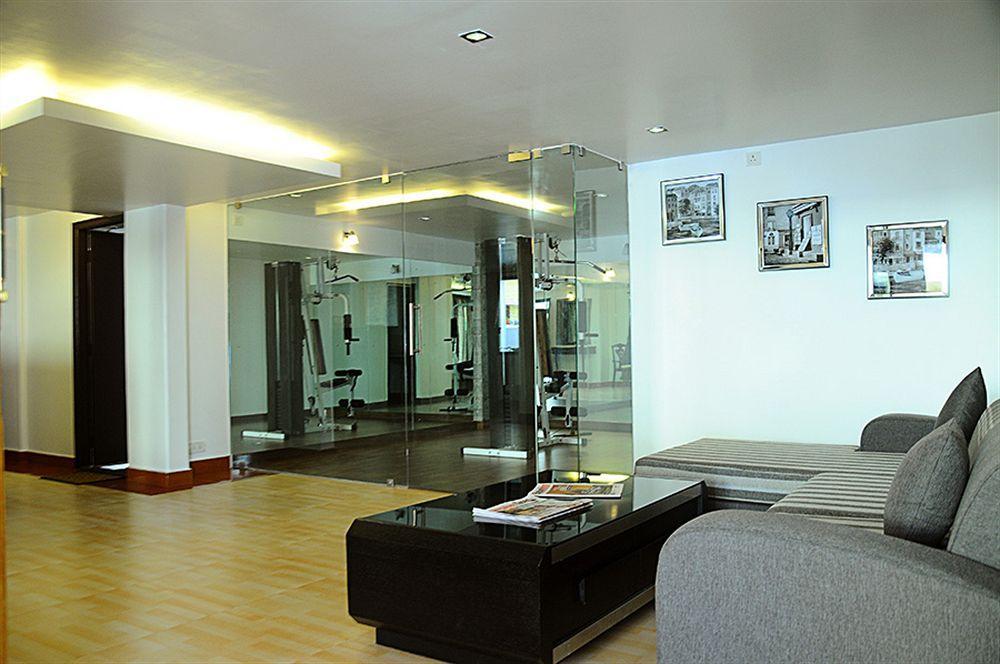 The Grand Serenity Apartment Hotel Bangalore Exteriör bild