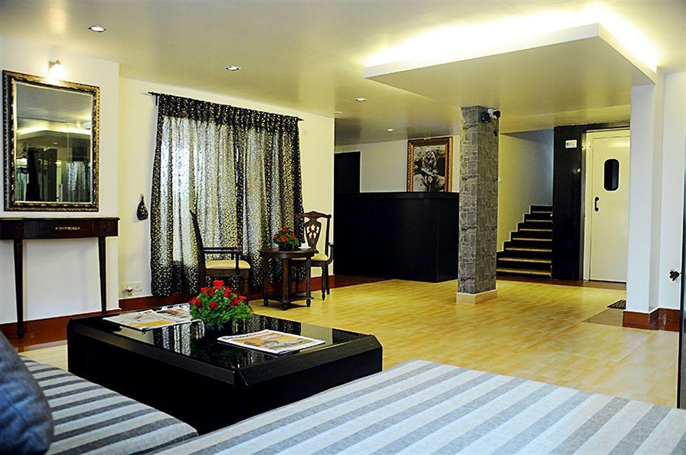 The Grand Serenity Apartment Hotel Bangalore Exteriör bild
