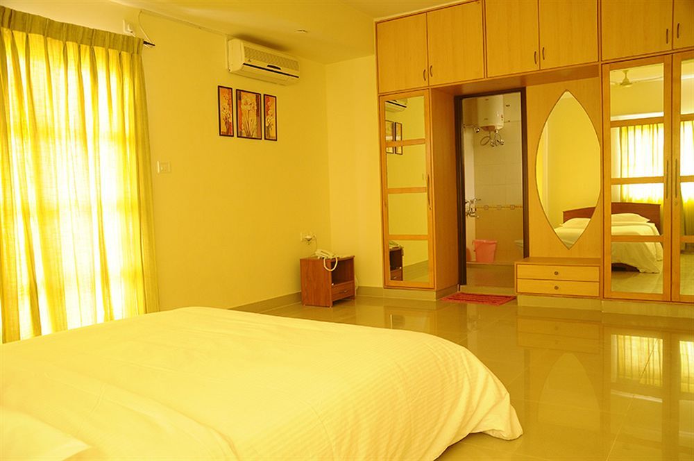 The Grand Serenity Apartment Hotel Bangalore Exteriör bild